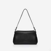 Оригінальна сумка з трьома відділеннями представлена українським брендом ТМ "Lucherino". Виготовлена з високоякісного шкірозамінника та надійної текстильної підкладки.